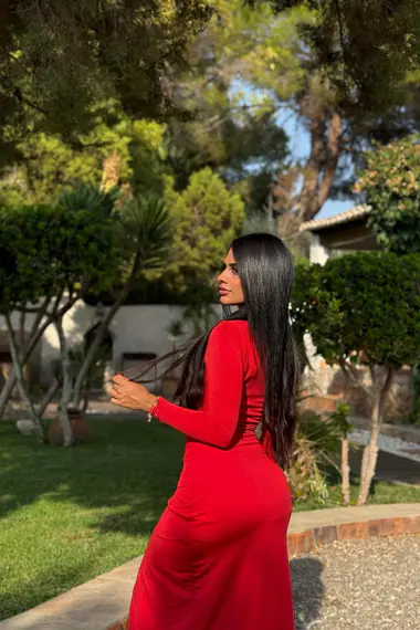 Escort Bella's Gallery Photo 2