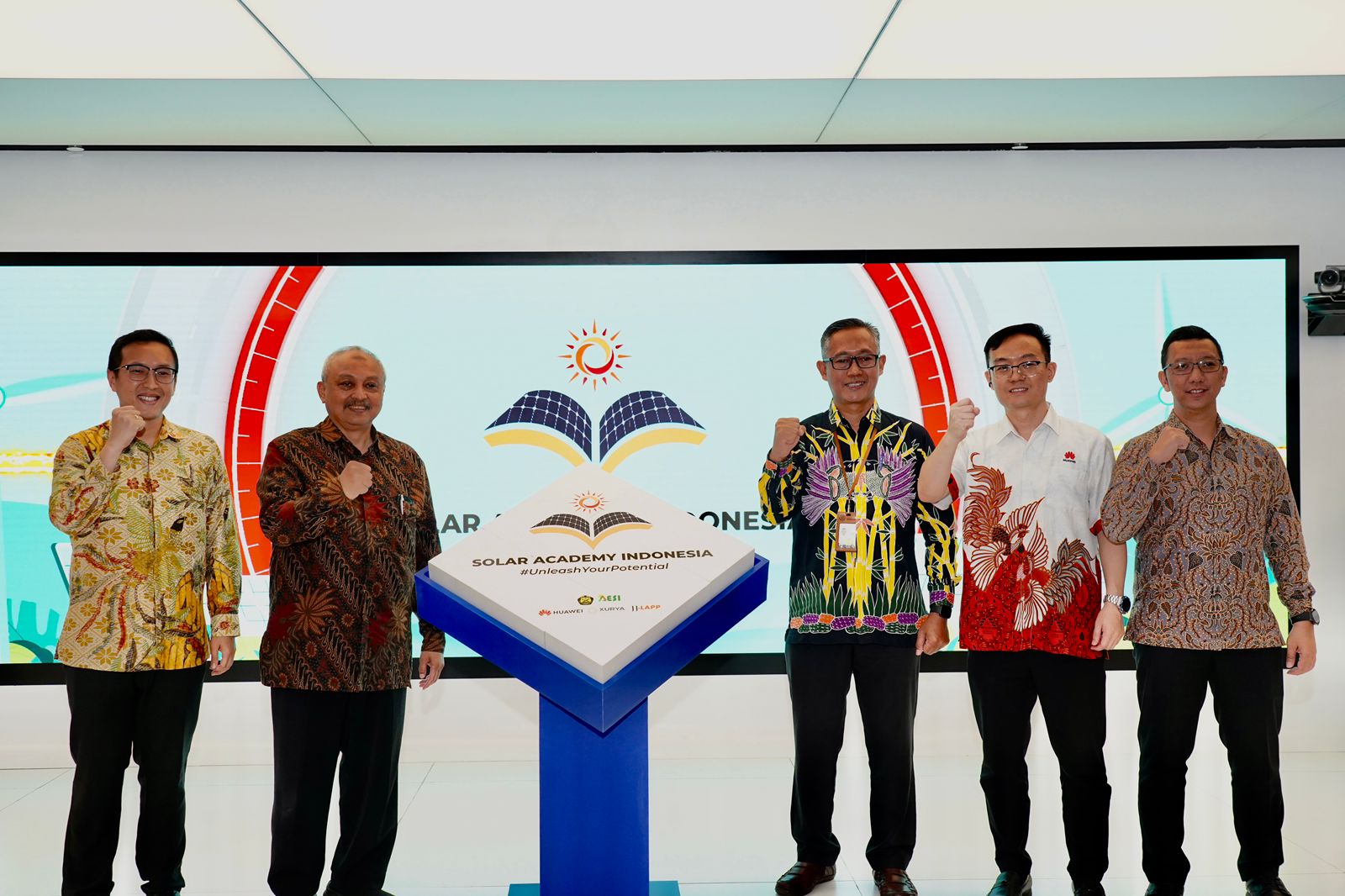 Xurya News