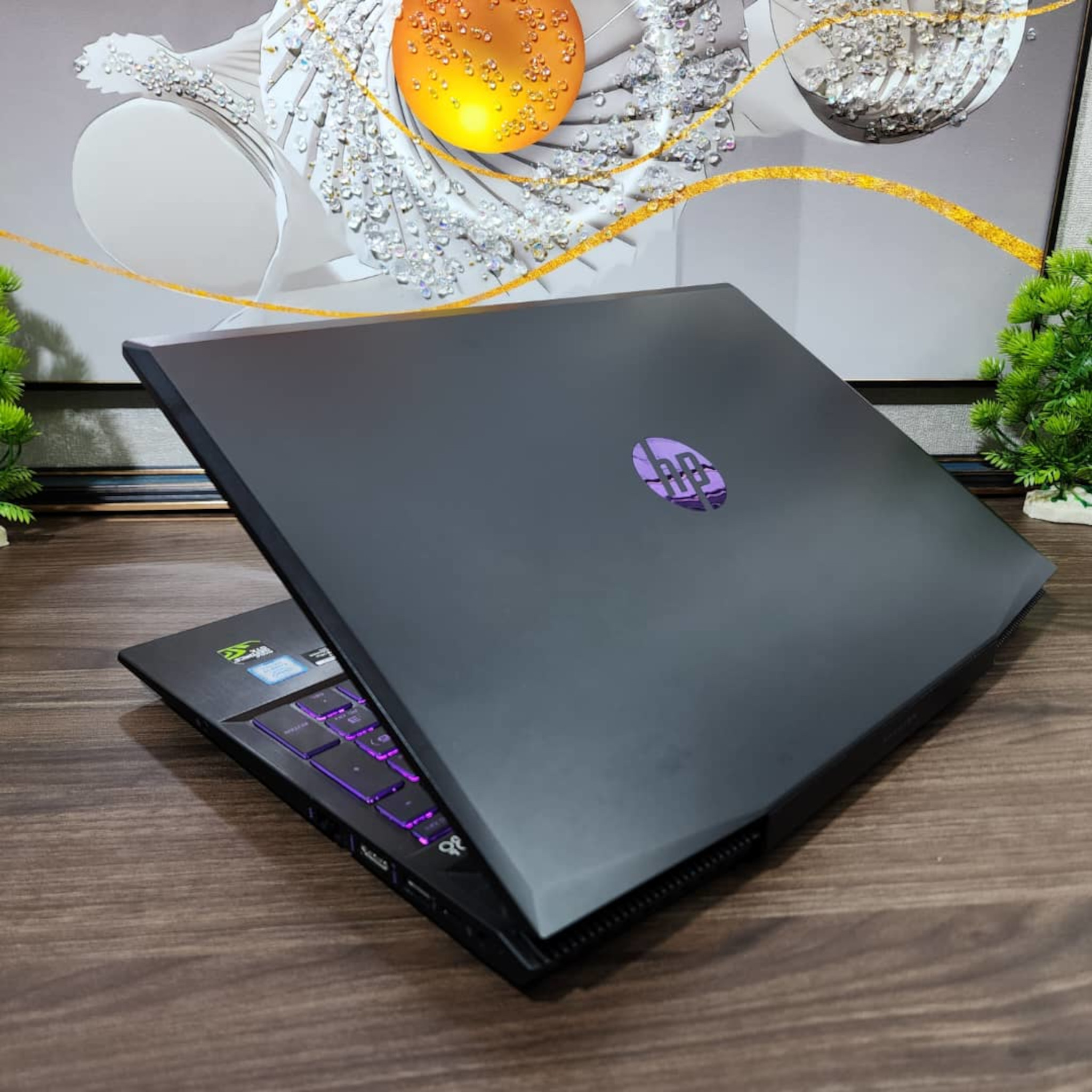 HP Pavilion 15 Gaming Laptop – GTX 1050 Ti, 16GB RAM, 512GB SSD 4