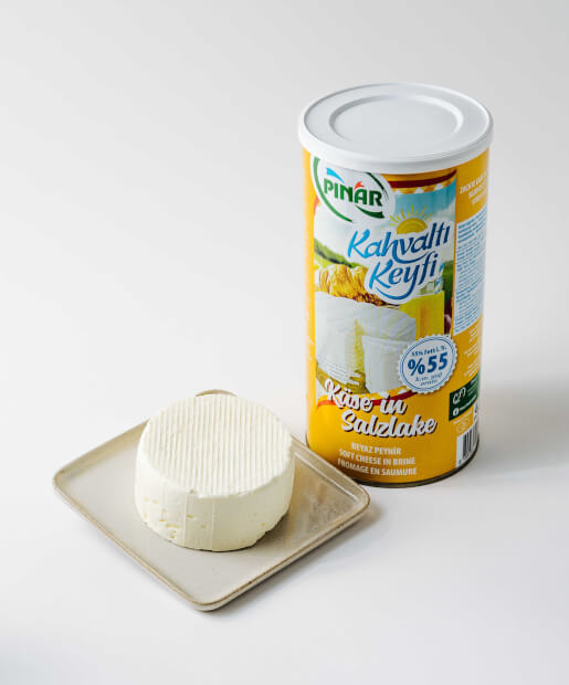 Pinar  White Cheese in Salt 55% Fat