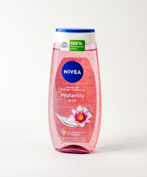 Nivea  Shower Gel Waterlily and Oil