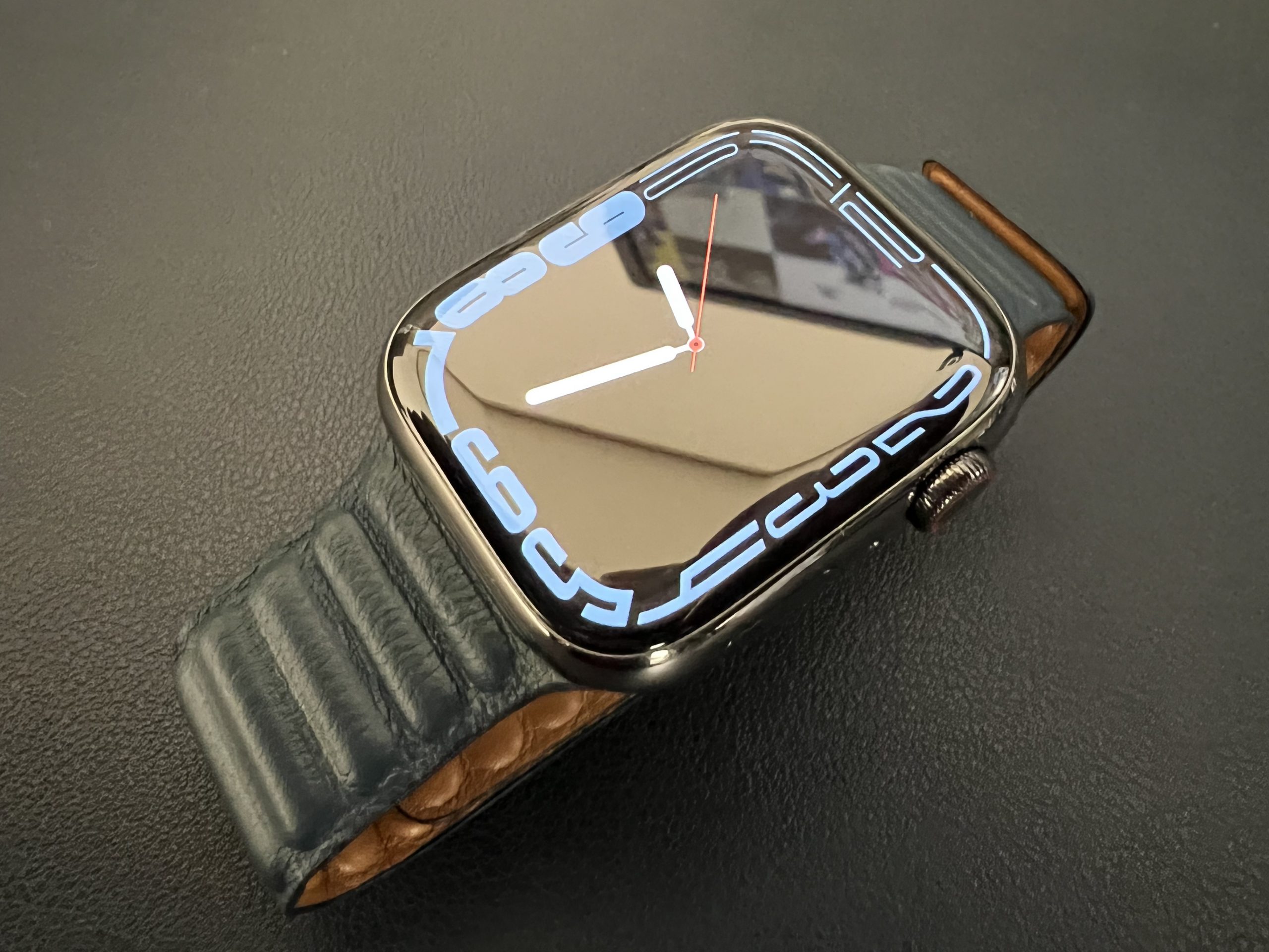 2021年最新入荷 Apple Apple Watch 7 45mm Loop グラファイト