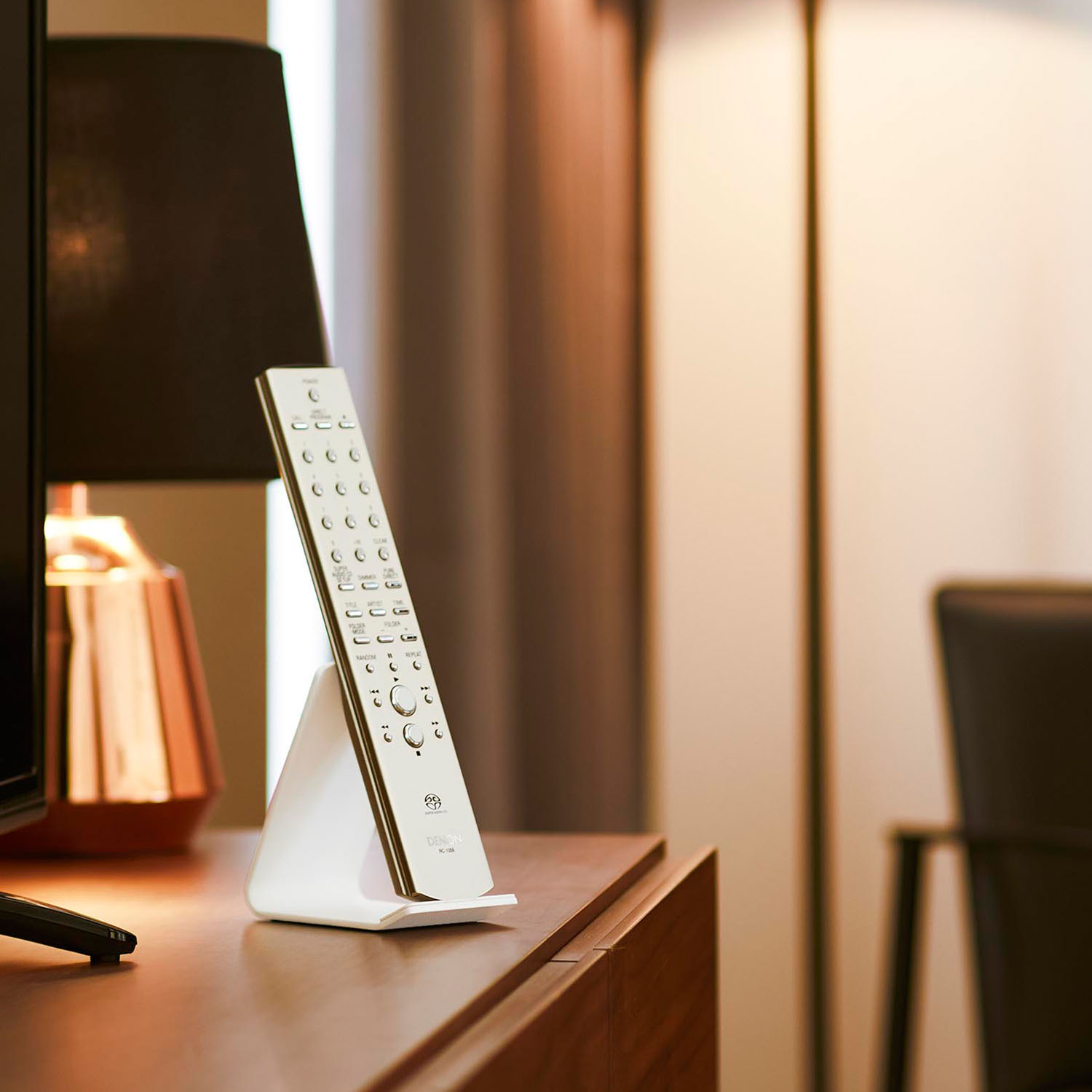 リモコンスタンド タワー