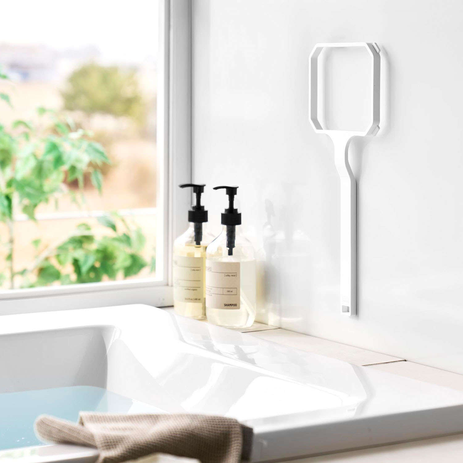 マグネット浴槽&洗濯槽ゴミ取りネットホルダー タワー