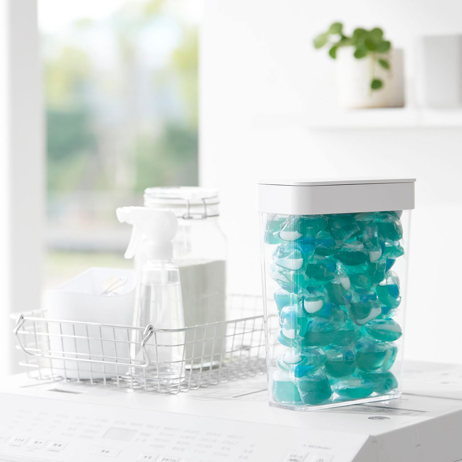 においが漏れにくいパッキン付き洗濯洗剤ボール収納ケース タワー 大容量