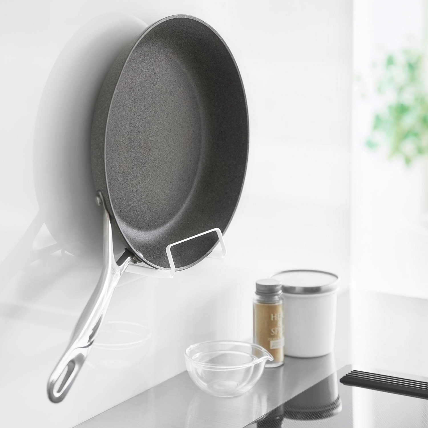 マグネットフライパンホルダー タワー