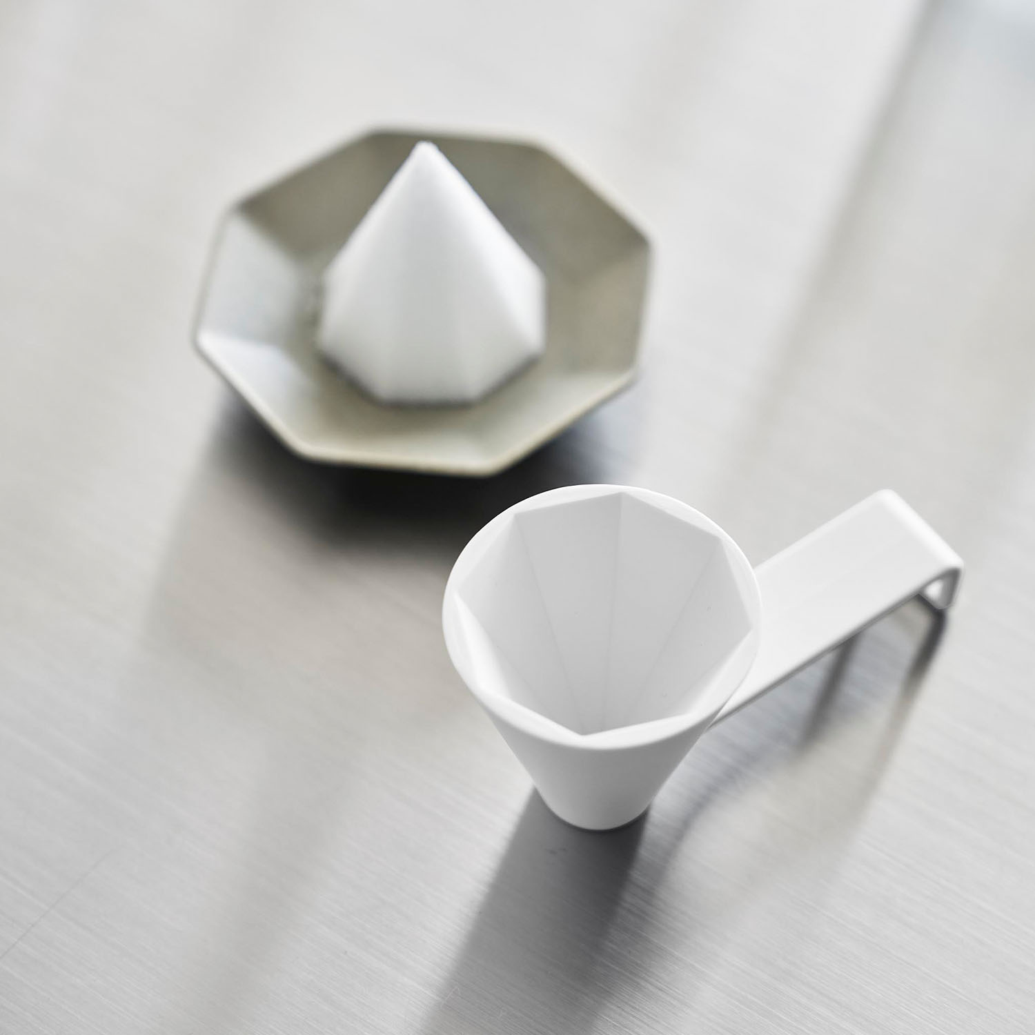 八角盛り塩スプーン タワー