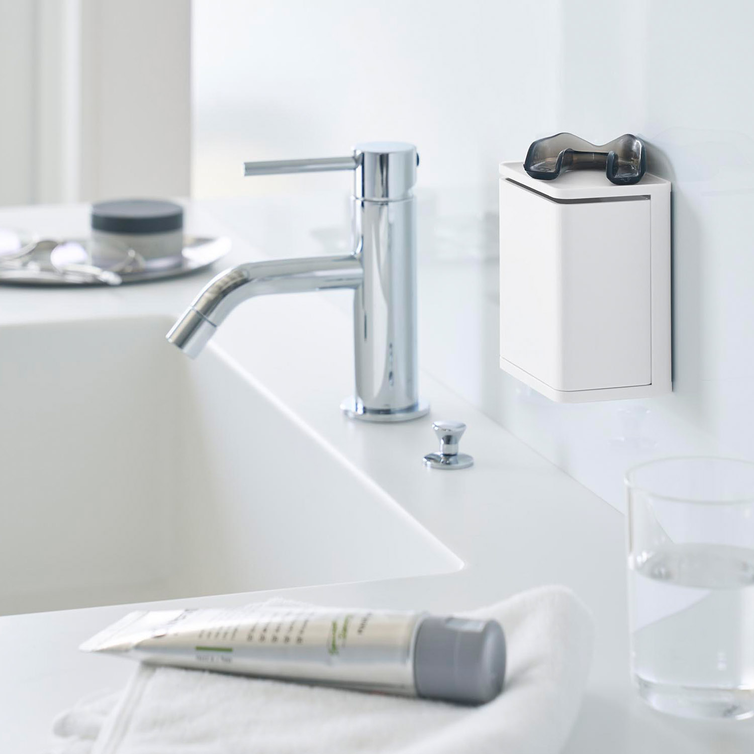 フィルムフック マウスピース収納ラック タワー