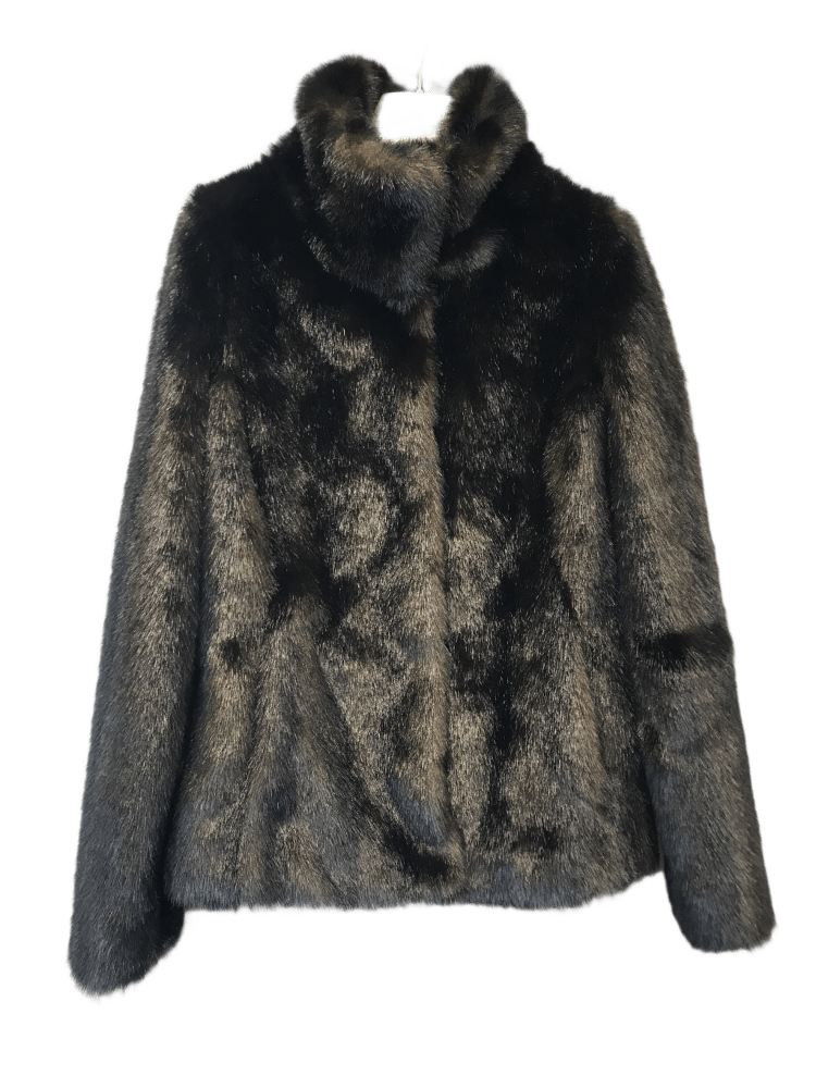 Manteau court fausse fourrure