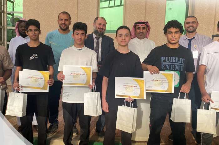 تكريم فريق كرة السلة 