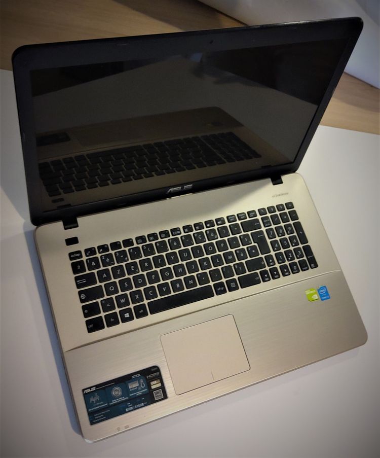 PC Portable ASUS X752L