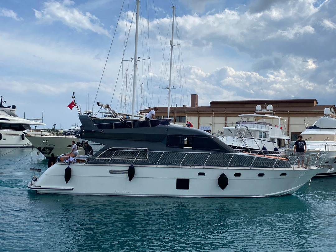 Birbey - Başlangıç fiyatı $1.200 /günlük