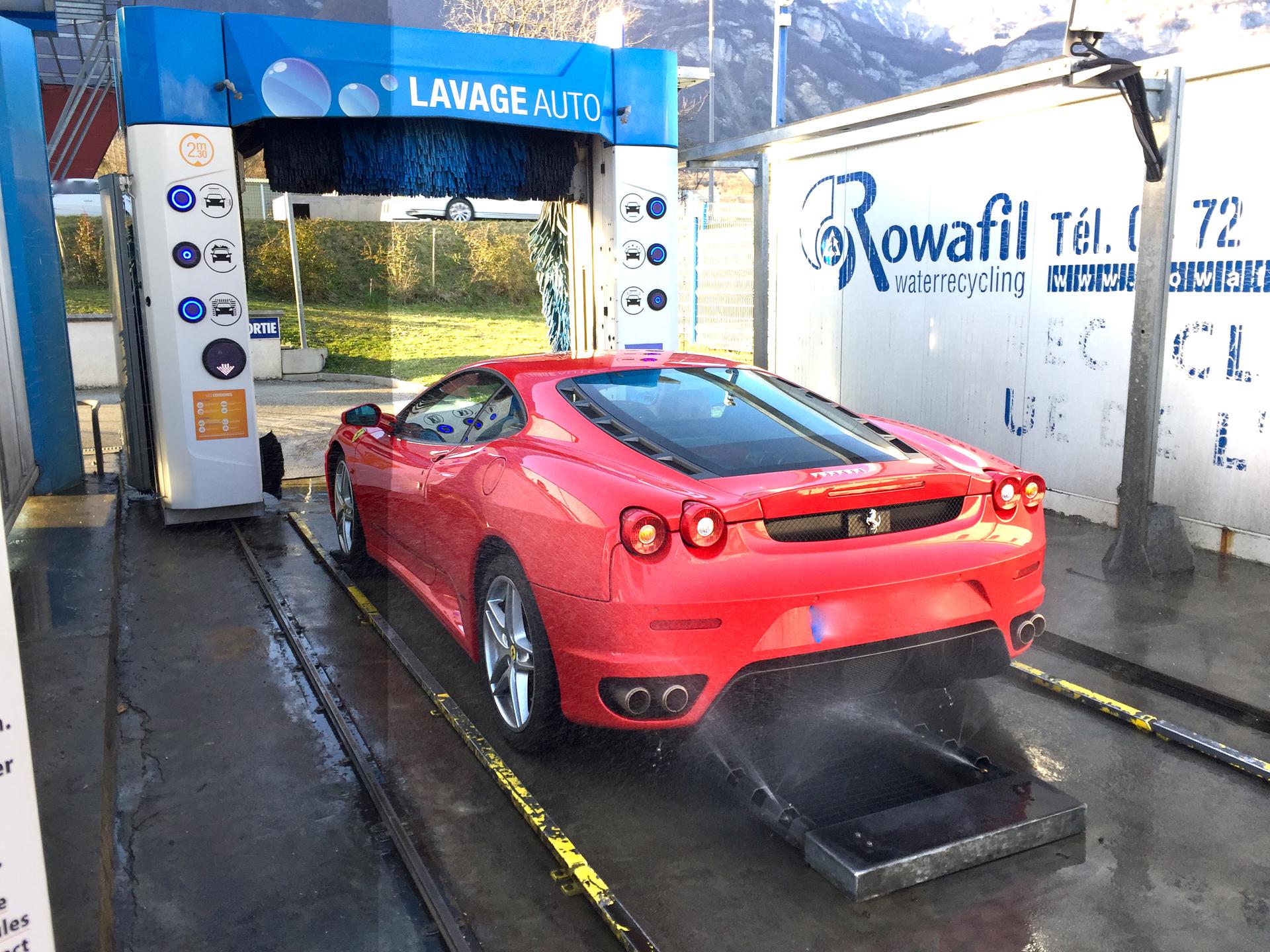 Lavage Du Grésivaudan lavage et nettoyage auto