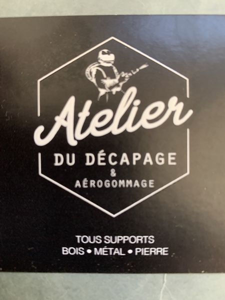 Atelier du Décapage peinture et vernis (détail)