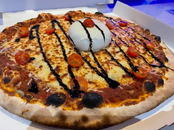 La Calabrèse -Pizza Calas livraison à domicile