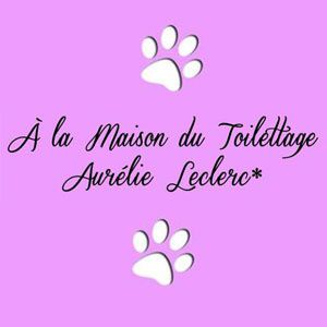 À la Maison du Toilettage animalerie (fabrication, vente en gros de matériel, fournitures)