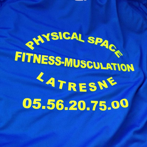 Physical Space club de forme