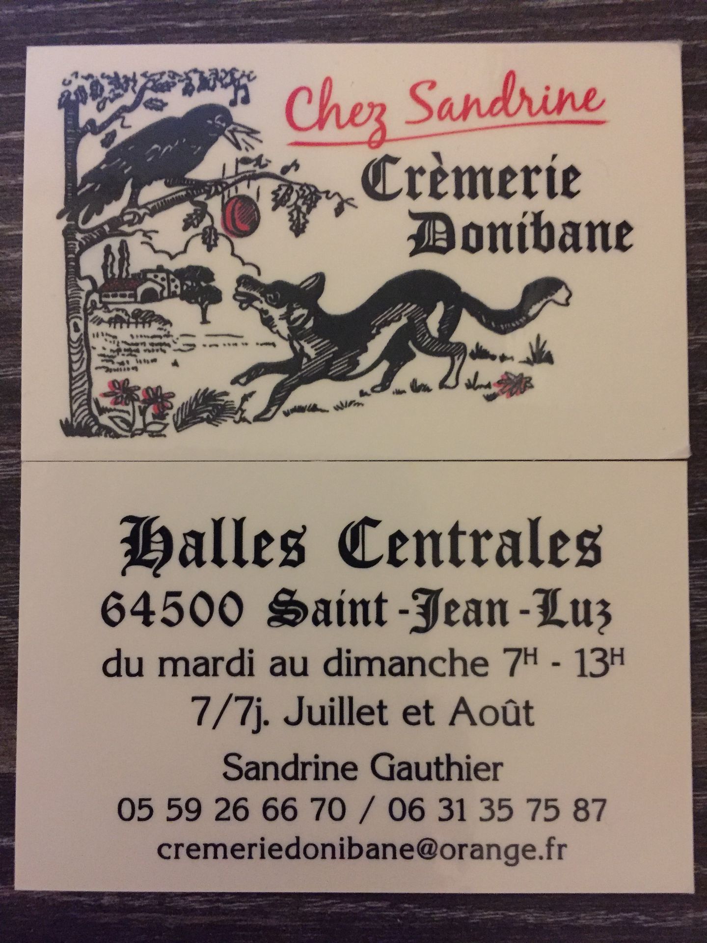 Crèmerie Donibane fromagerie (détail)
