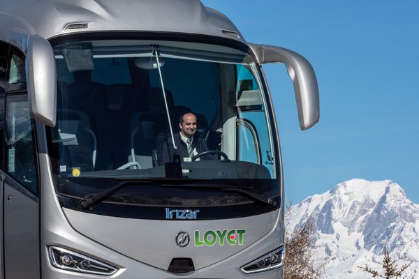 Voyages Loyet transport touristique en autocar