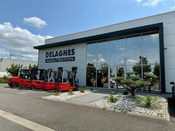 Delagnes Manut Et Serv chariot élevateur et de manutention