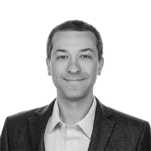 Portrait of David DeRemer, founder and CEO of Very Good Ventures