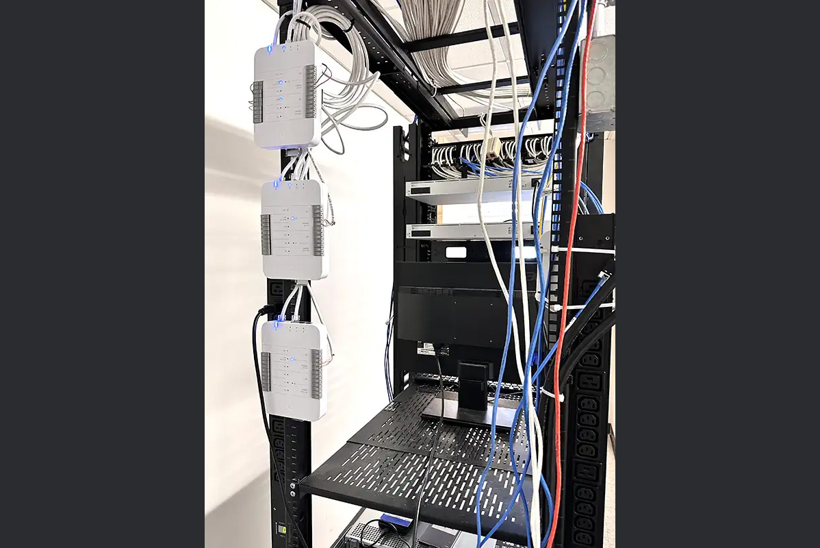 Ubiquiti Access Hub wiring