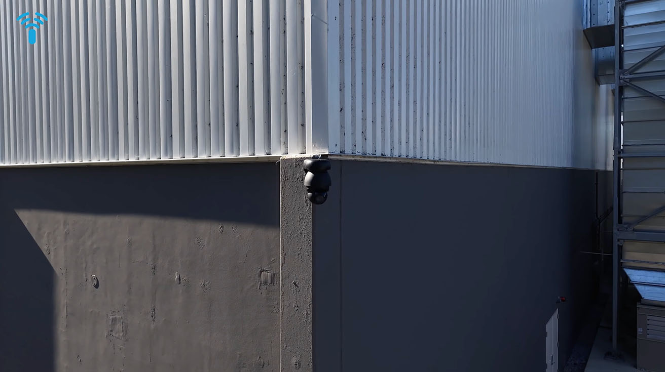 AI PTZ Industrial camera installation on building corner