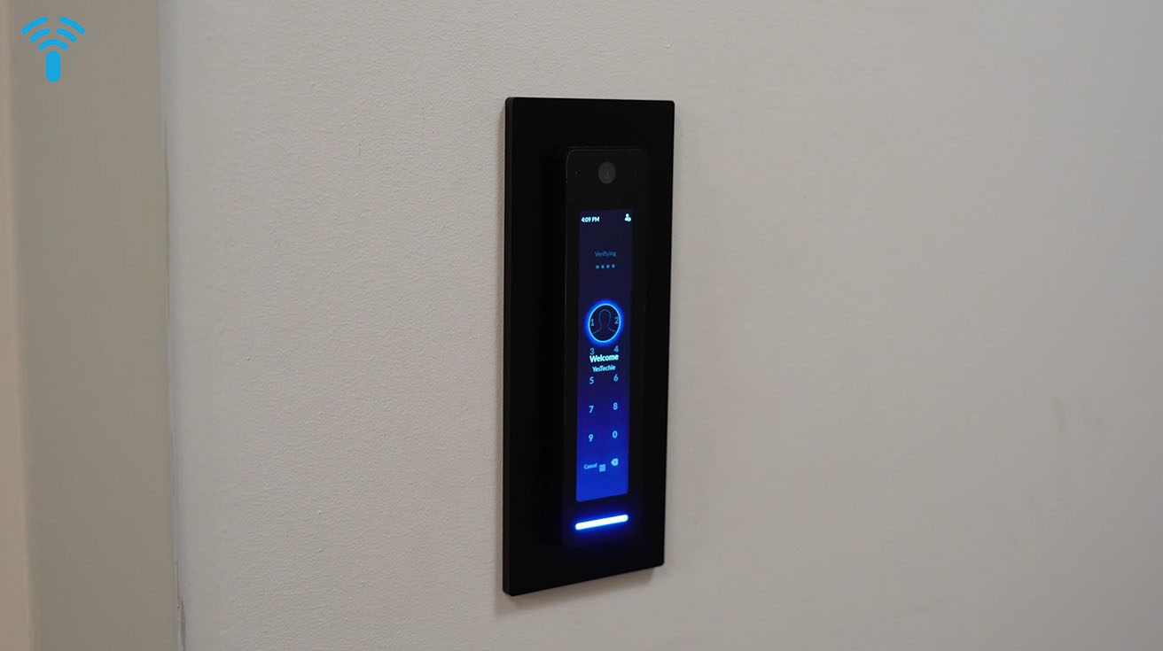 UniFi G2 Reader Pro indoors
