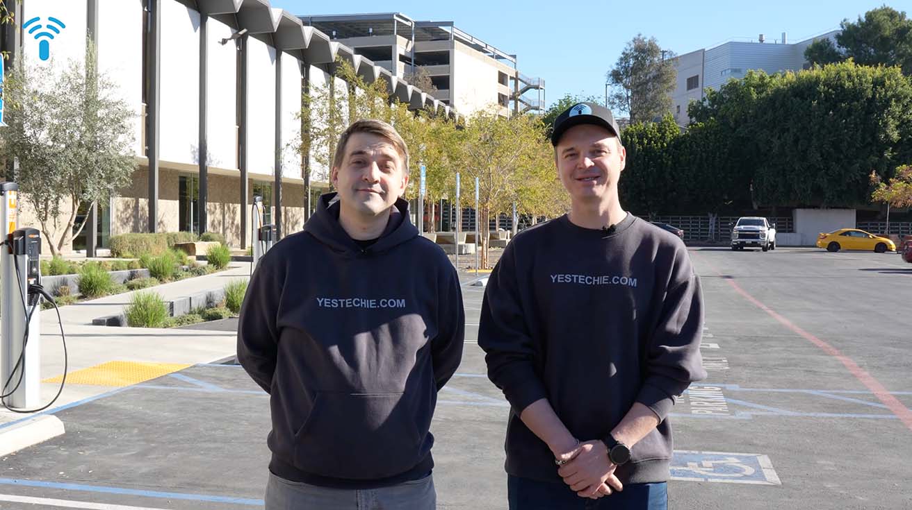 YesTechie project team at BlueGround Studios deployment