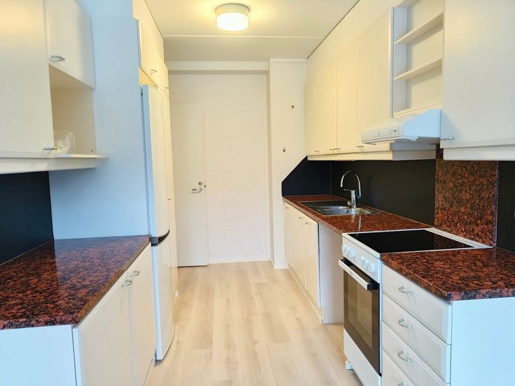 kuvattu 1/2026 tasot ja välitila voidaan vaihtaa uuden asukkaan toiveesta