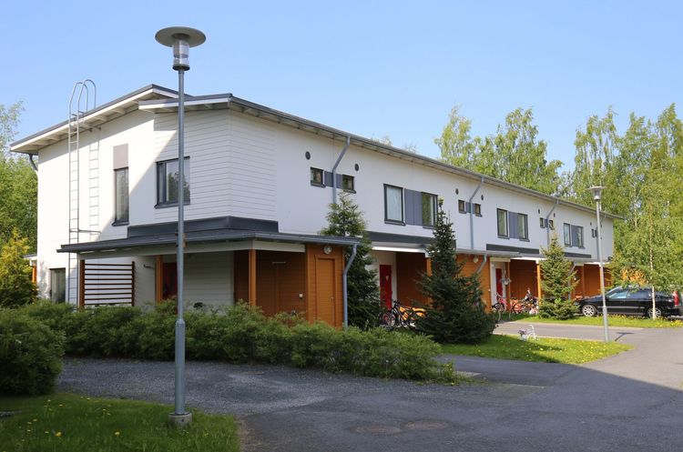 Julkisivu