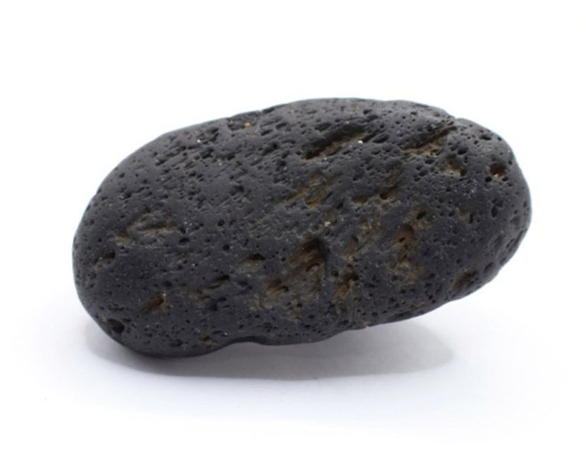 台灣／含大量豐富鐵質的岩石。