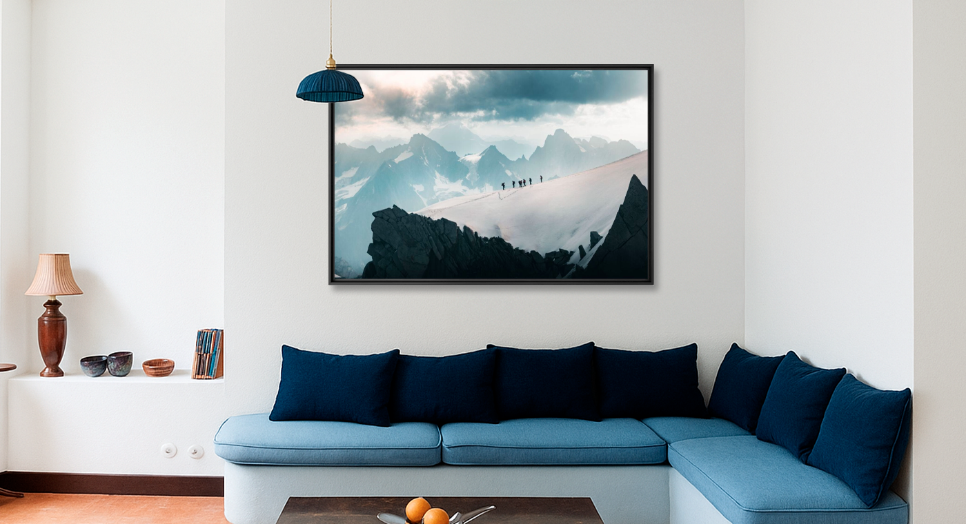 Between the teeth of the earth - Norris Niman - Photograph