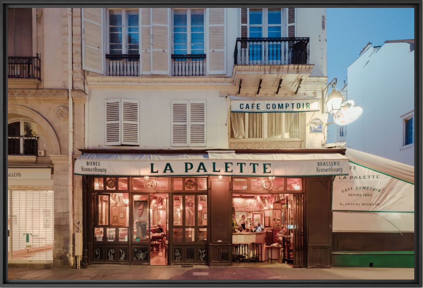 Photograph La Palette by night Paris - FRANCK BOHBOT - Picture painting