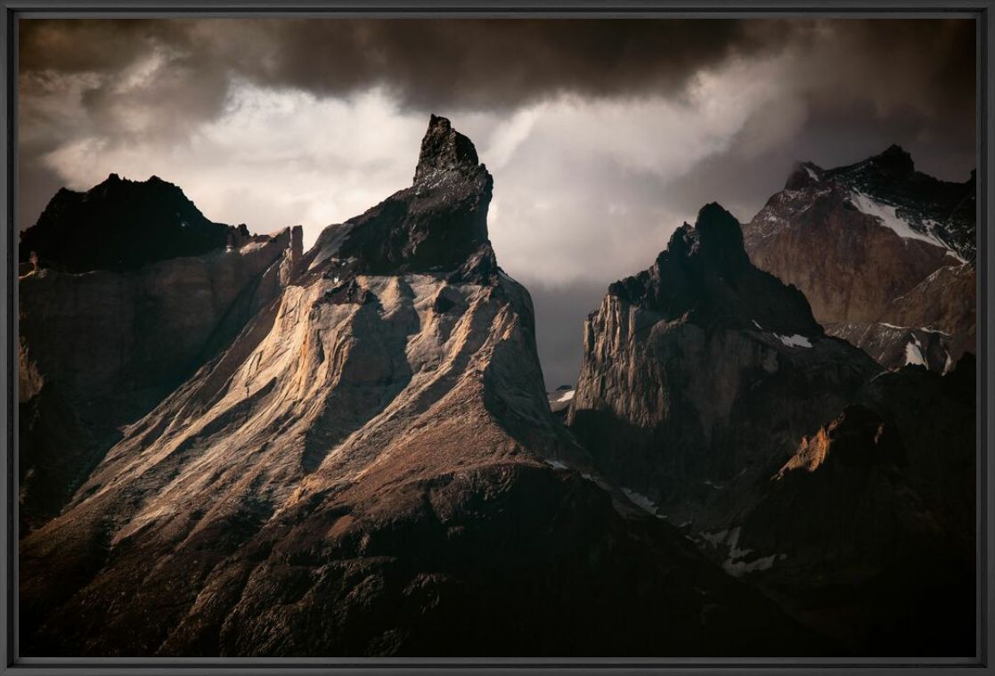 Kunstfoto Mordor - JAKUB POLOMSKI - Foto schilderij