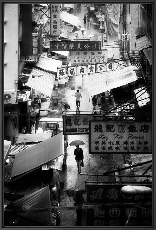 Kunstfoto RAINY GAGE STREET - Jörg Wanderer - Foto schilderij