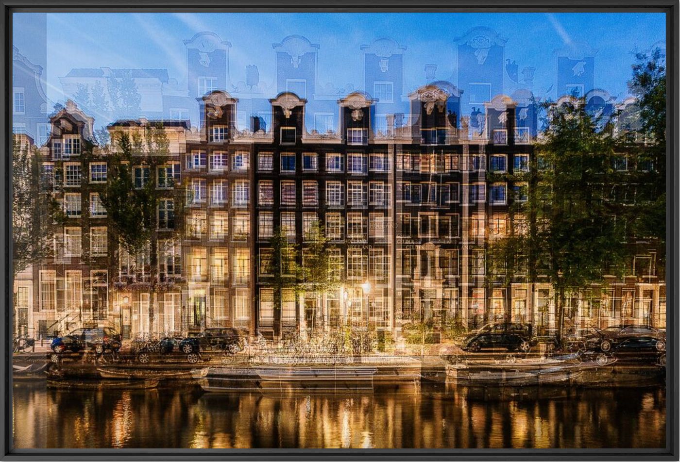 Kunstfoto AMSTERDAM - HALSGEVEL - LAURENT DEQUICK - Foto schilderij