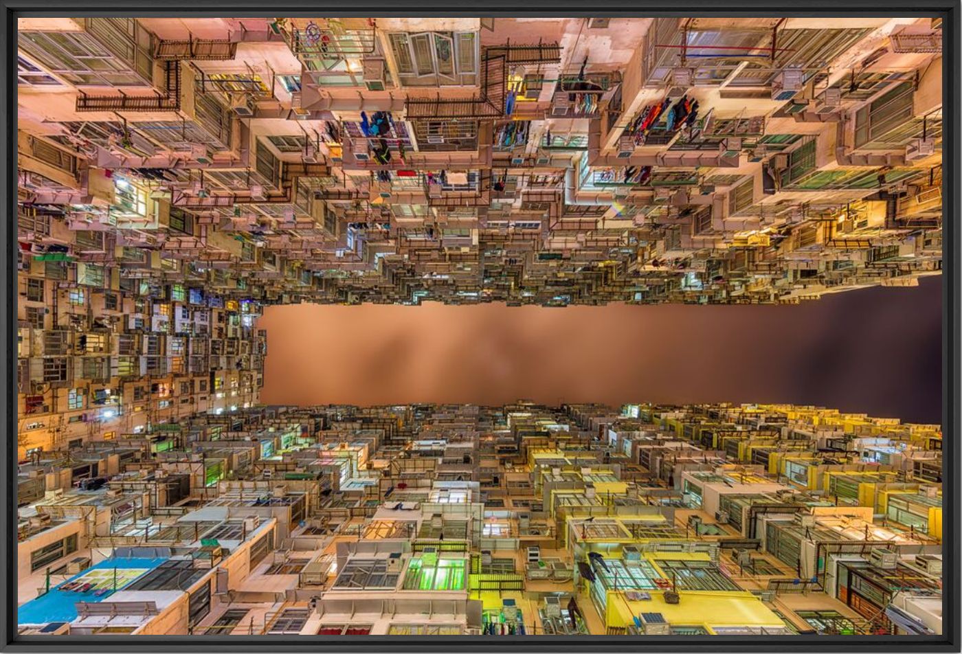 Photograph HIGH DENSITY YICK CHEONG BUILDING - LAURENT DEQUICK - Picture painting