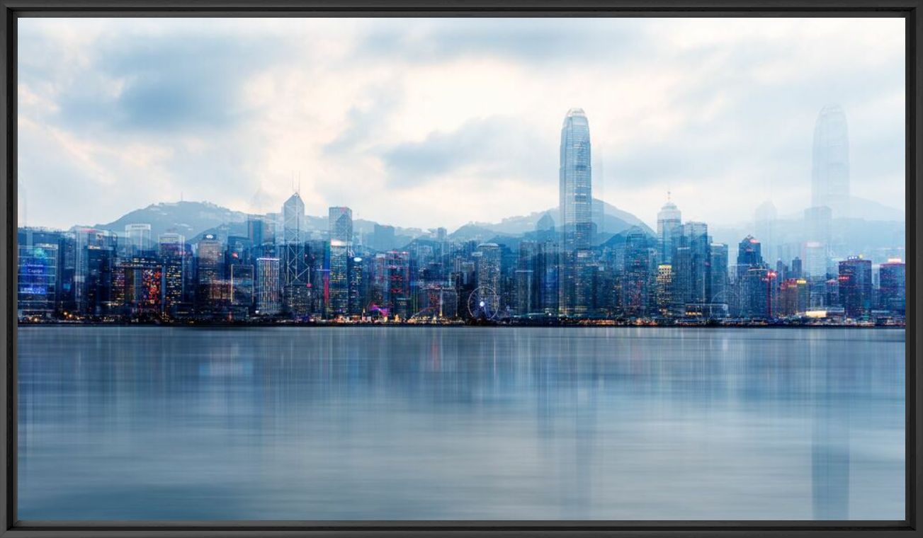 Photograph HONG-KONG BLUE HOUR - LAURENT DEQUICK - Picture painting