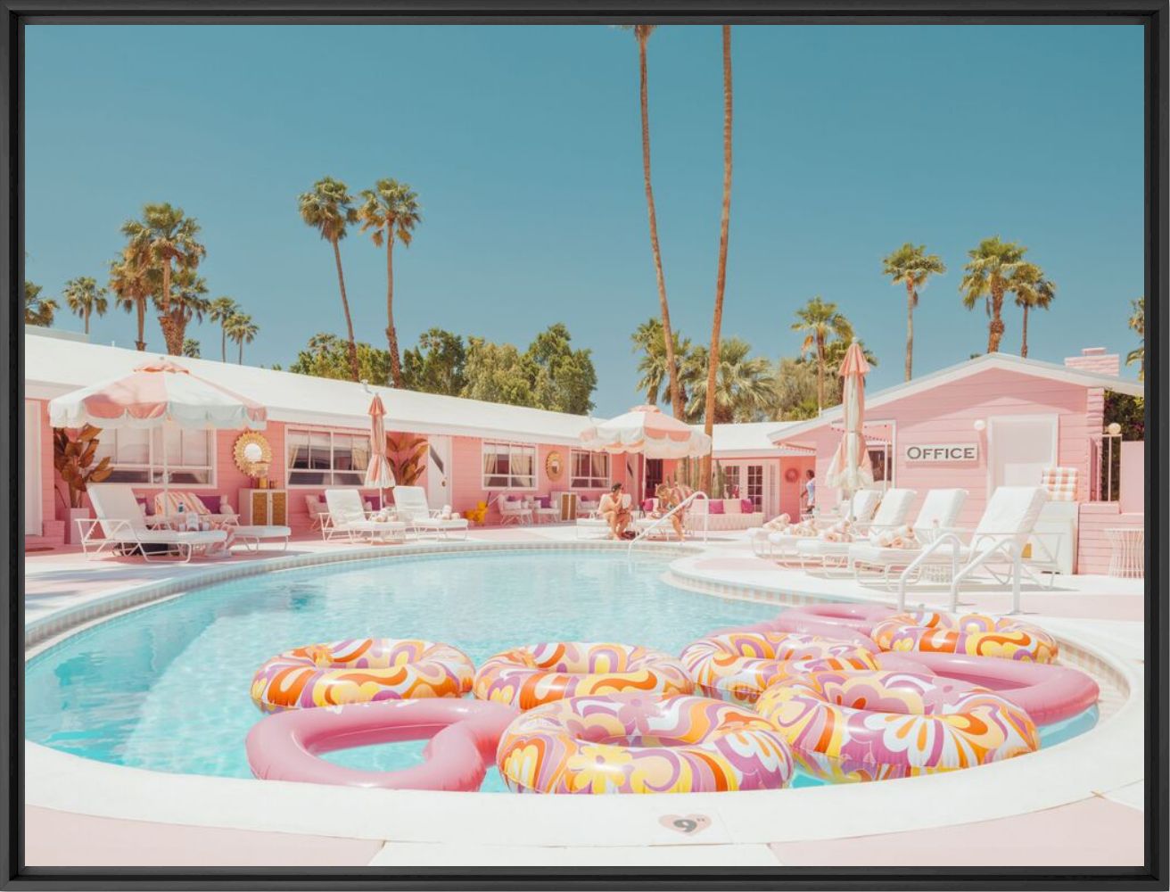 Photograph Pink motel Palm Springs - LUDWIG FAVRE - Picture painting