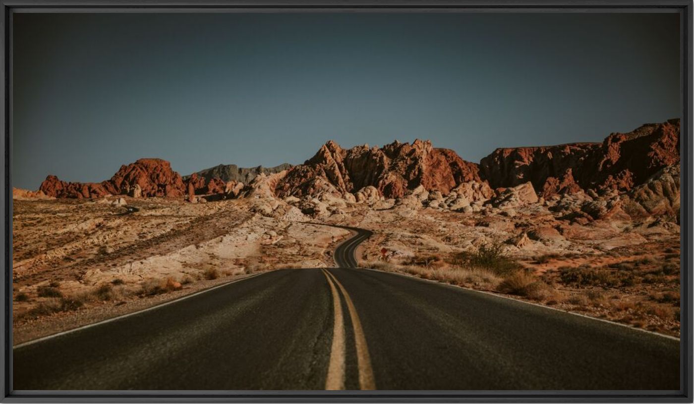 Fotografie Highway to nowhere - OLIVIER LAVIELLE - Bildermalerei