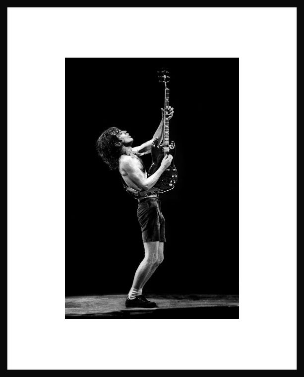 Photographie Angus Young - PETER HANKFIELD - Tableau photo