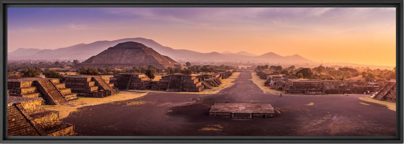 Photographie La pyramide du soleil - SERGE RAMELLI - Tableau photo