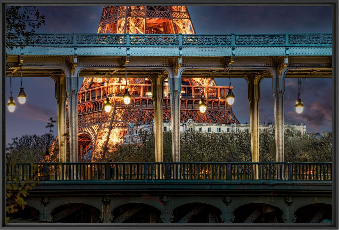 Photographie La tour et le pont - SERGE RAMELLI - Tableau photo