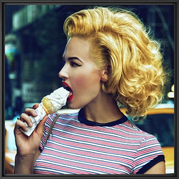 Photograph NEW YORK DIARIES THE ICE CREAM - TATIANA GERUSOVA - Picture painting