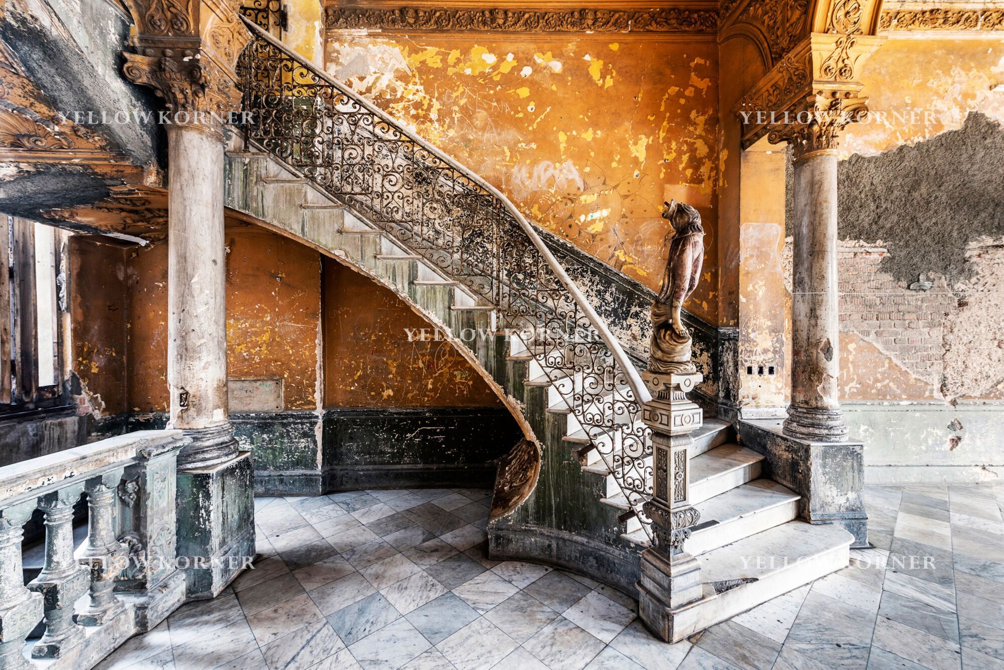 【Aurélien Villette】写真作品　額装　廃墟　フランス Cuba verticalite, Cuba, AURELIEN VILLETTE · Art photographs