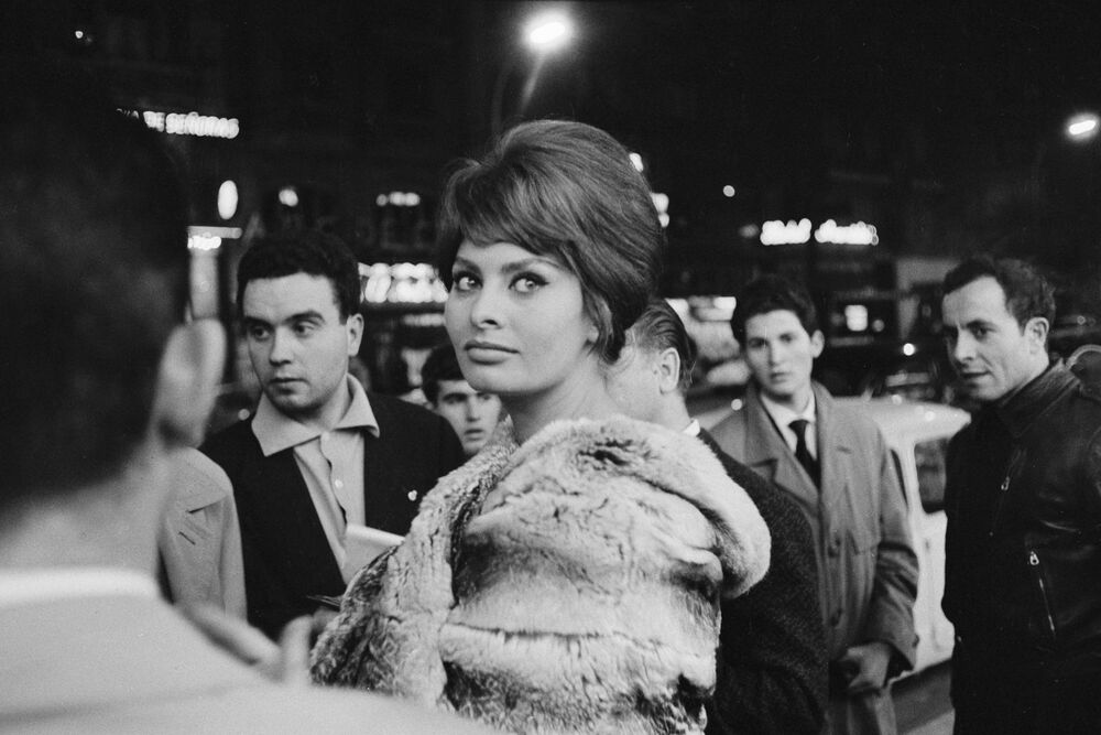 Sophia Loren, 1960, Female actors, GAMMA AGENCY · Art photographs ...