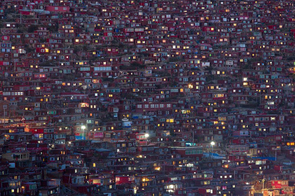 Photograph MAZE OF LIGHTS - MARCO GRASSI  - Picture painting