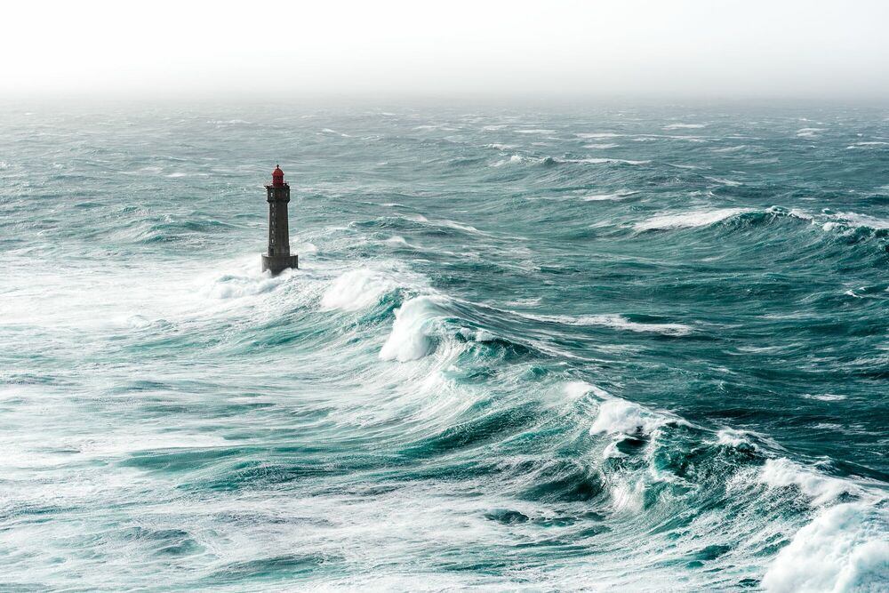 L OURS ET LA VAGUE, Vague, MATHIEU RIVRIN · Photographies d'art ·  YellowKorner