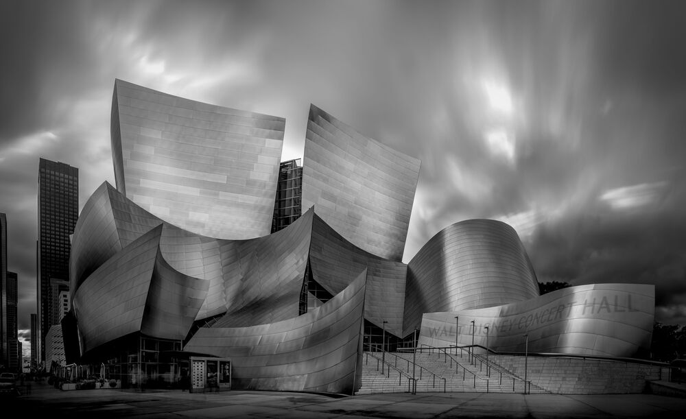 WALT DISNEY CONCERT HALL YellowKorner Prague